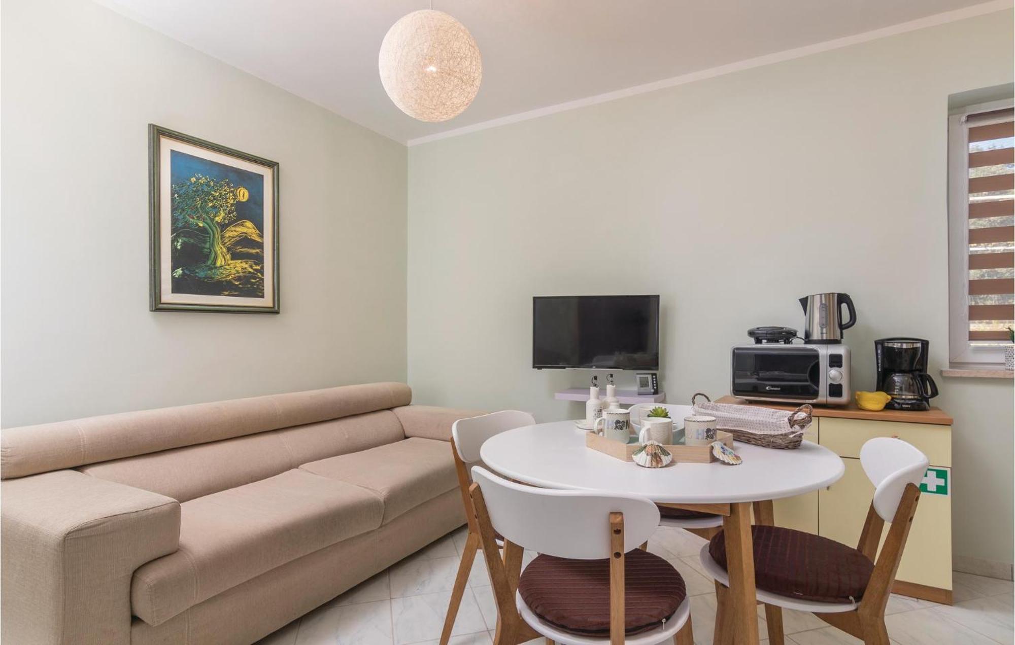 Amazing Apartment In Rabac With Wifi Raša エクステリア 写真